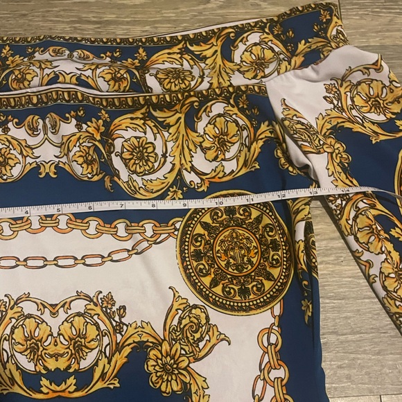 Va Va Voom royal gold link off shoulder bodycon dress size large - Picture 3 of 13